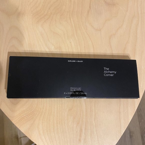 The Alchemy Corner Fragrances Full Collection from Express - 6 samples - Picture 2 of 3